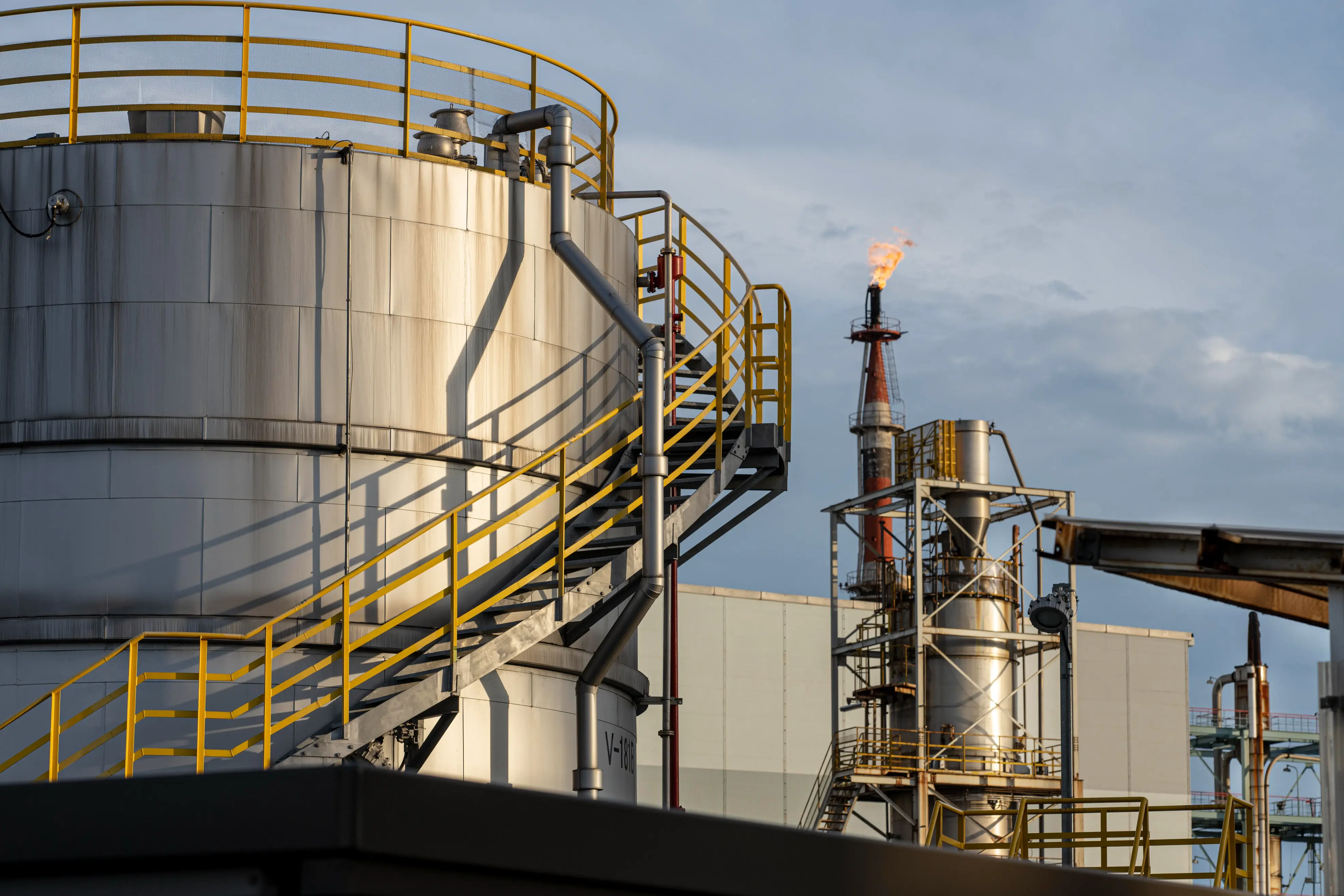 Sirene para Alerta de Industria de Óleo e Gás