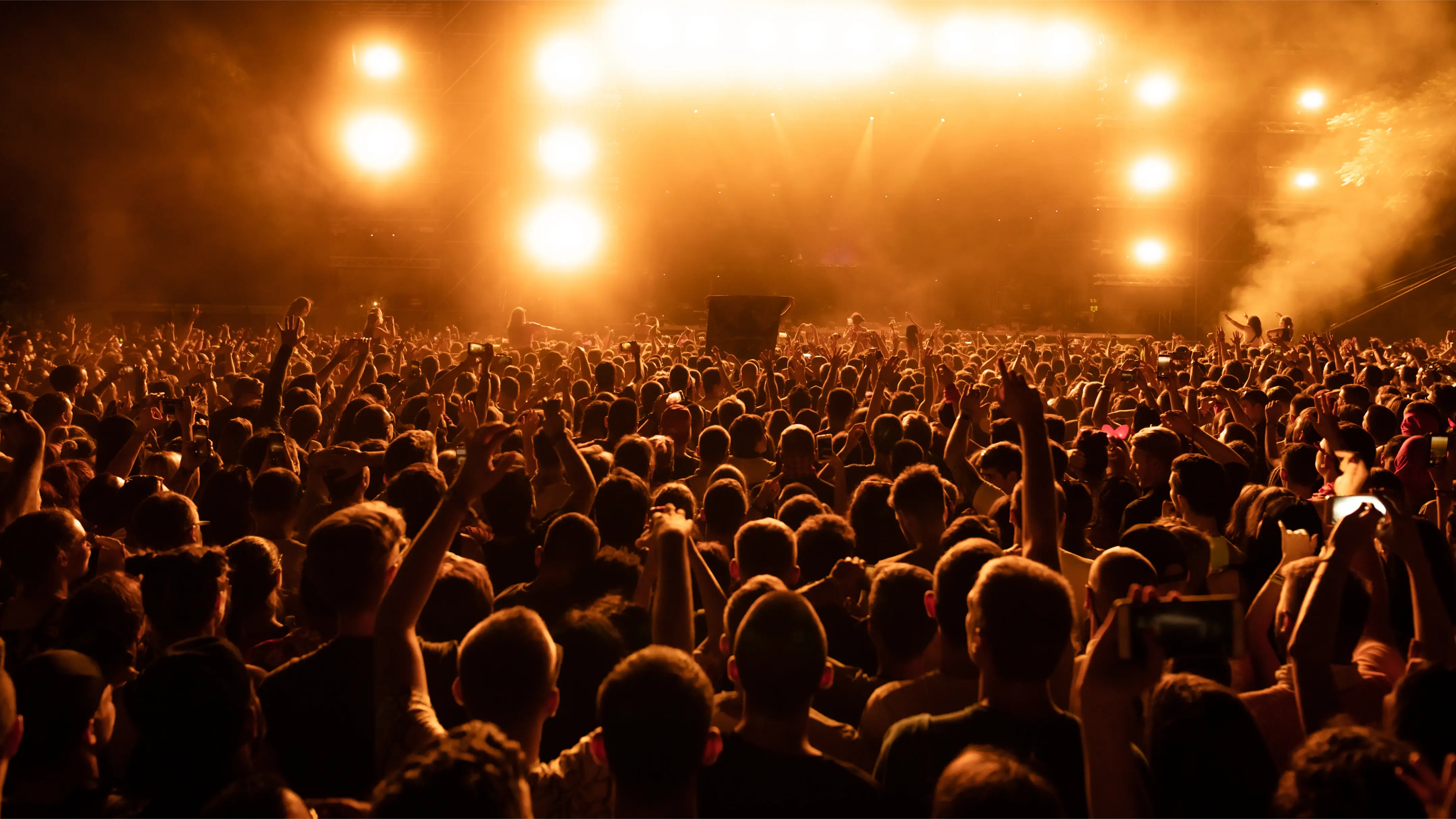 Sistema de Alerta BTK-EVACIT para casa de show, eventos e área comercial