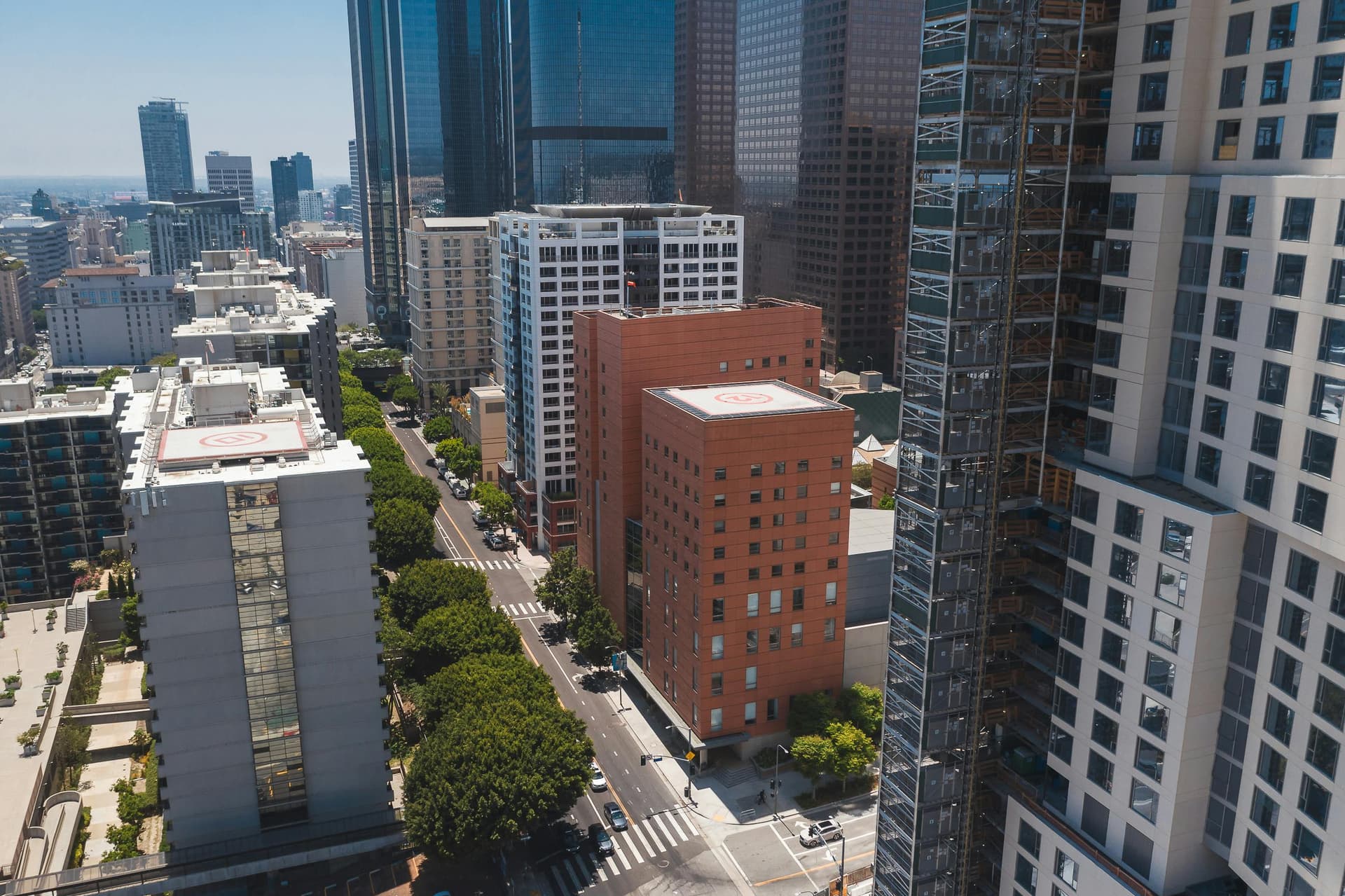 Edifícios Inteligentes: Integração entre Segurança, Automação e Gestão